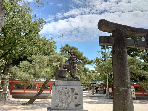 筥崎宮　狛犬　神功皇后