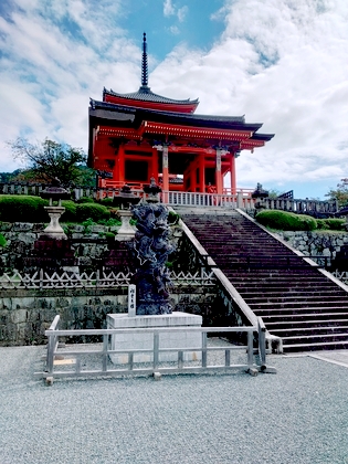 京都へ行こう　清水寺　秋空